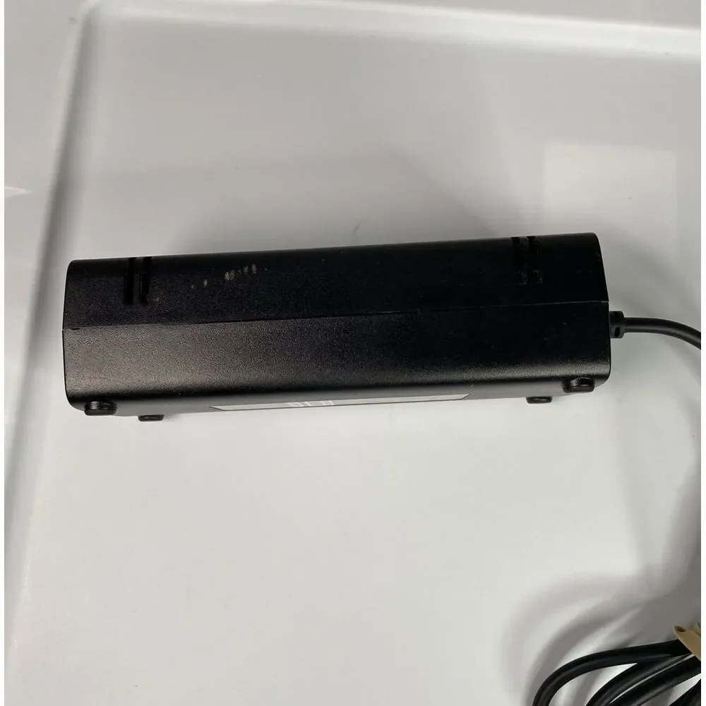 Microsoft AC Adapter Model A10 120N1A P/N X856283-004‎